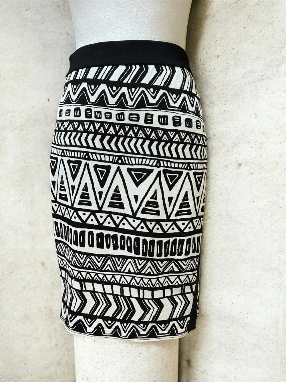 INC Black & White Geometric All Over Tribal Print Faux Wrap Knee Length Skirt XL